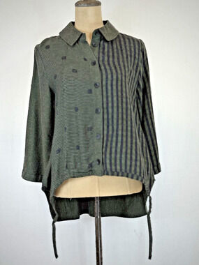 NWT Sassy #13602 Green & Black Striped Woven Button Up Top 3/4 Sleeves S #0240